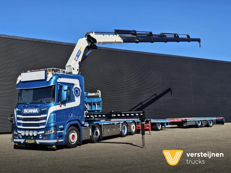 Scania R520 V8 8x2/6 / HMF 70 tm + JUMBO AANHANGER